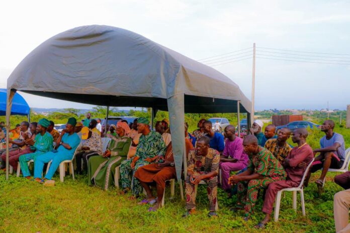 Power Minister Adelabu Offers Financial Relief to Victims of Ibadan Circular Road Project